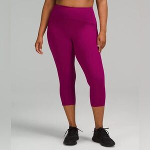 NWT Lululemon Swift Speed HR Crop 21" Size 18